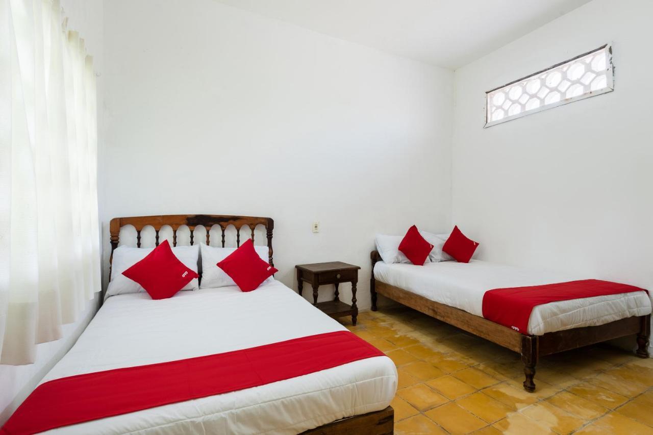 Oyo Hotel Las Palmas Cuyutlan Мансанильо Экстерьер фото