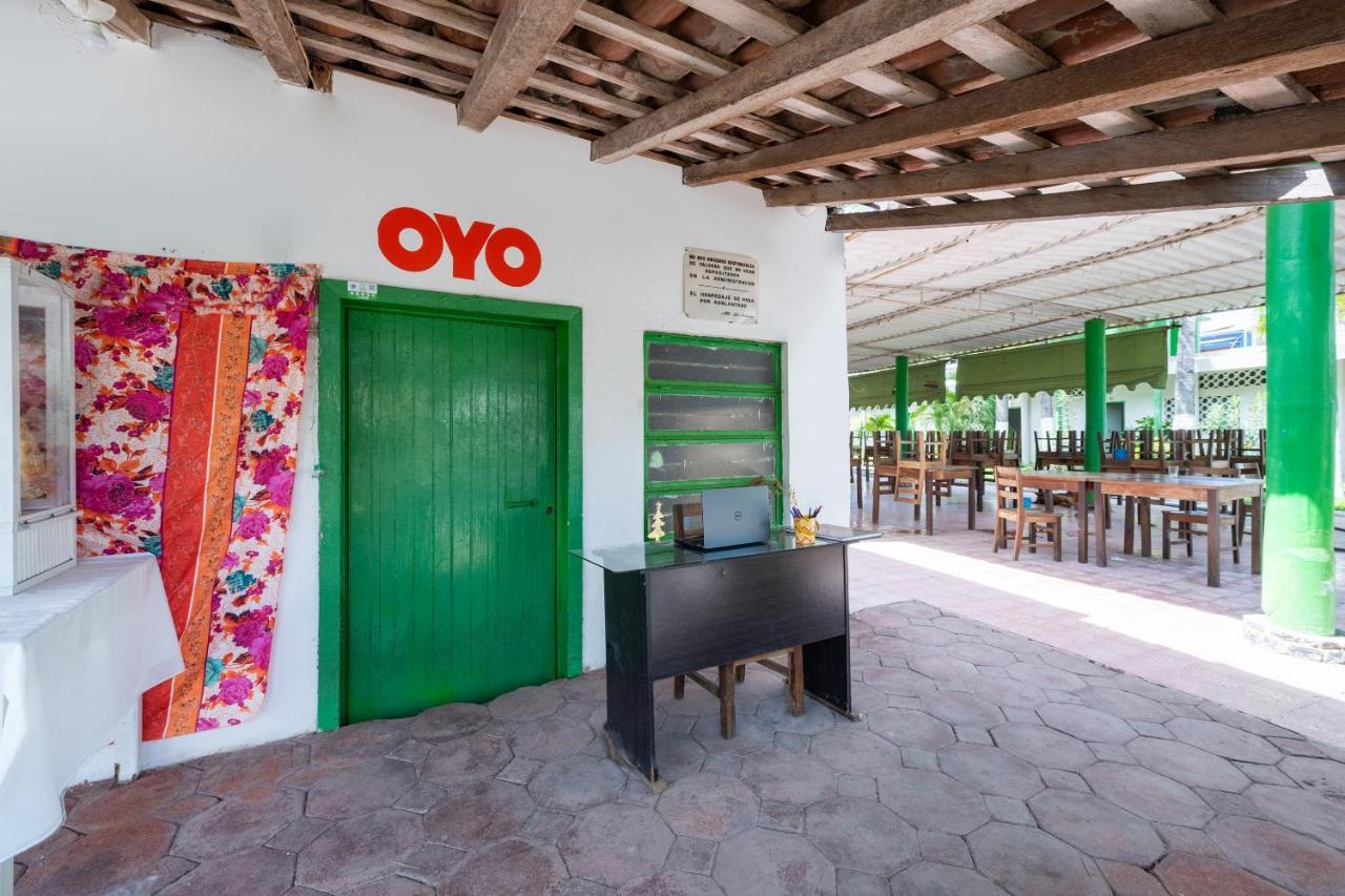 Oyo Hotel Las Palmas Cuyutlan Мансанильо Экстерьер фото