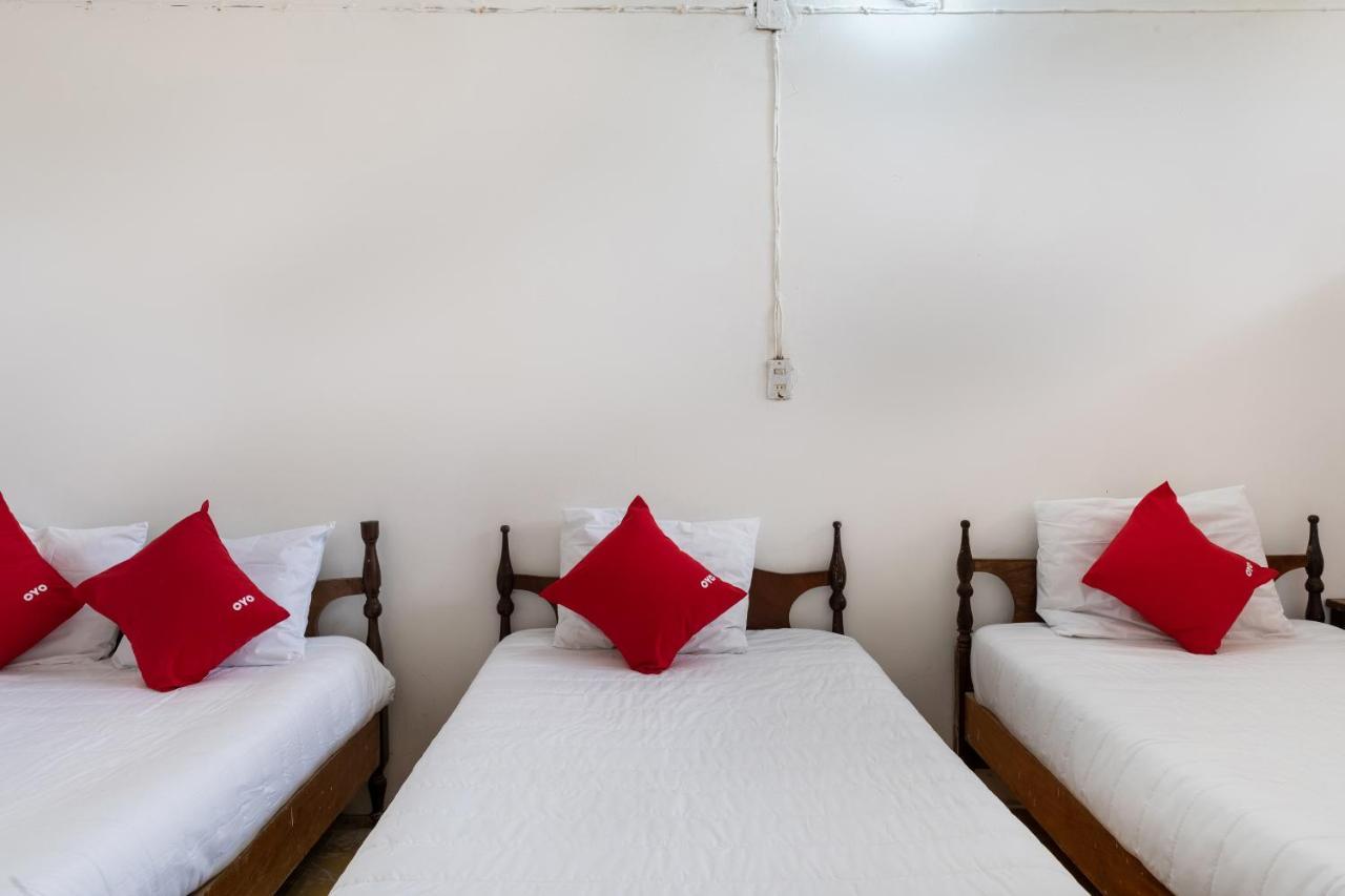 Oyo Hotel Las Palmas Cuyutlan Мансанильо Экстерьер фото